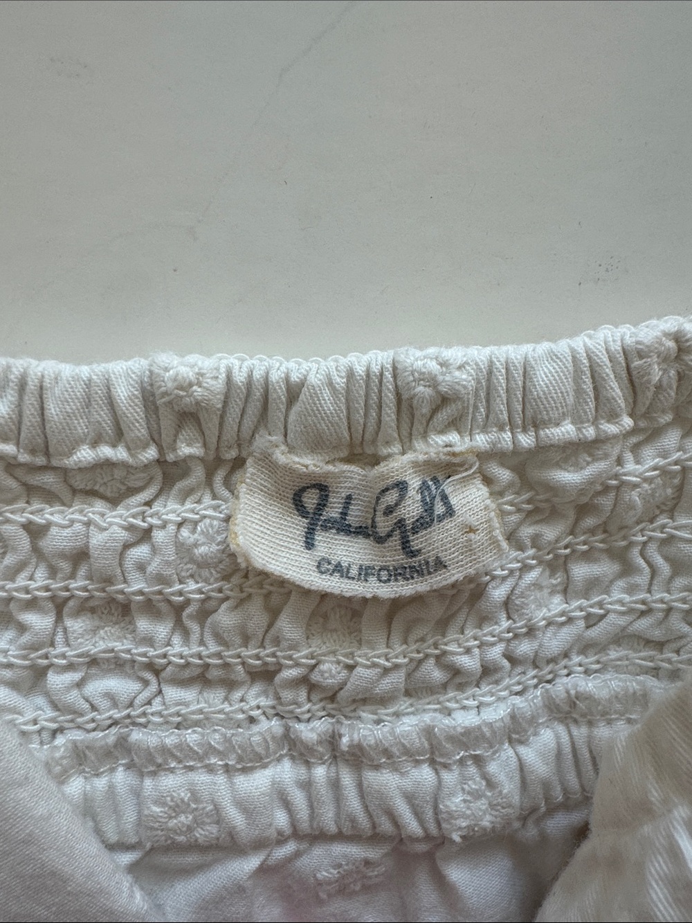 Brandy Melville White Floral Button Front Tank - Picture 3 of 5